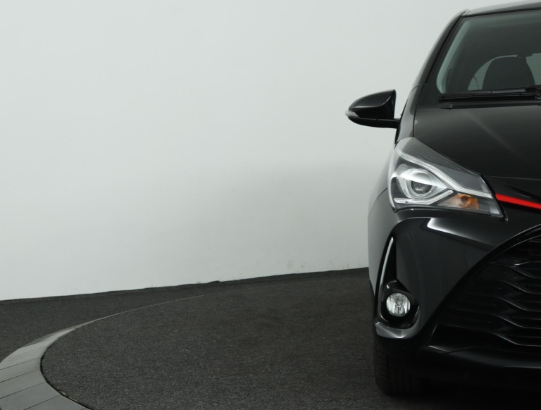 Toyota Yaris - 1.0 VVT-i Design Sport 36