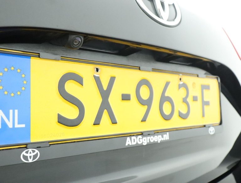 Toyota Yaris - 1.0 VVT-i Design Sport 42