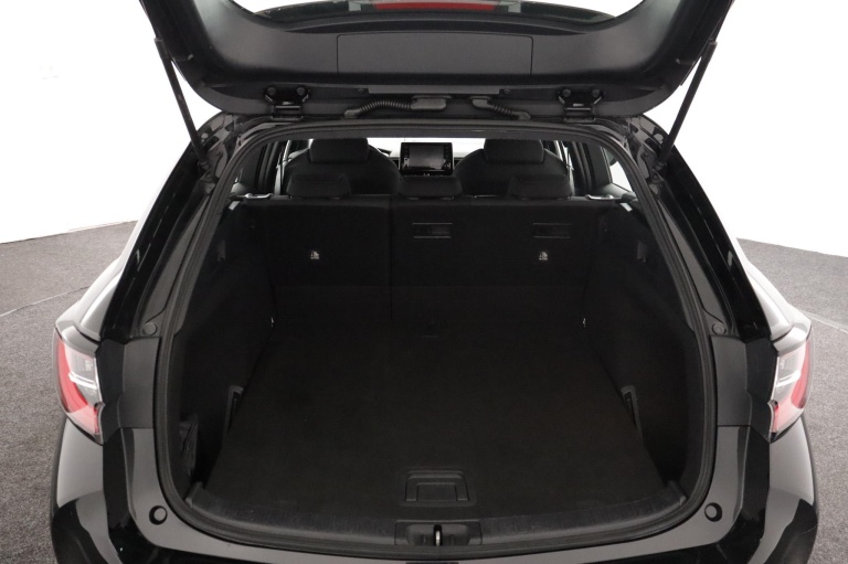Toyota Corolla Touring Sports - 1.8 Hybrid Business 22