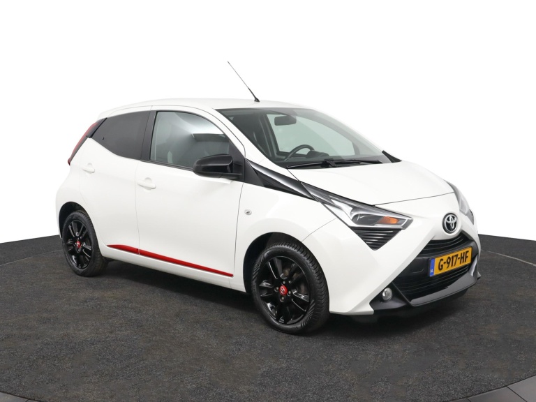 Toyota Aygo - 1.0 VVT-i x-cite 14