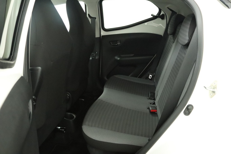 Toyota Aygo - 1.0 VVT-i x-cite 18