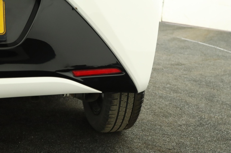 Toyota Aygo - 1.0 VVT-i x-cite 38