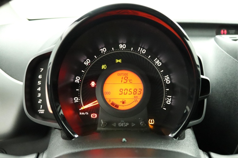 Toyota Aygo - 1.0 VVT-i x-cite 6