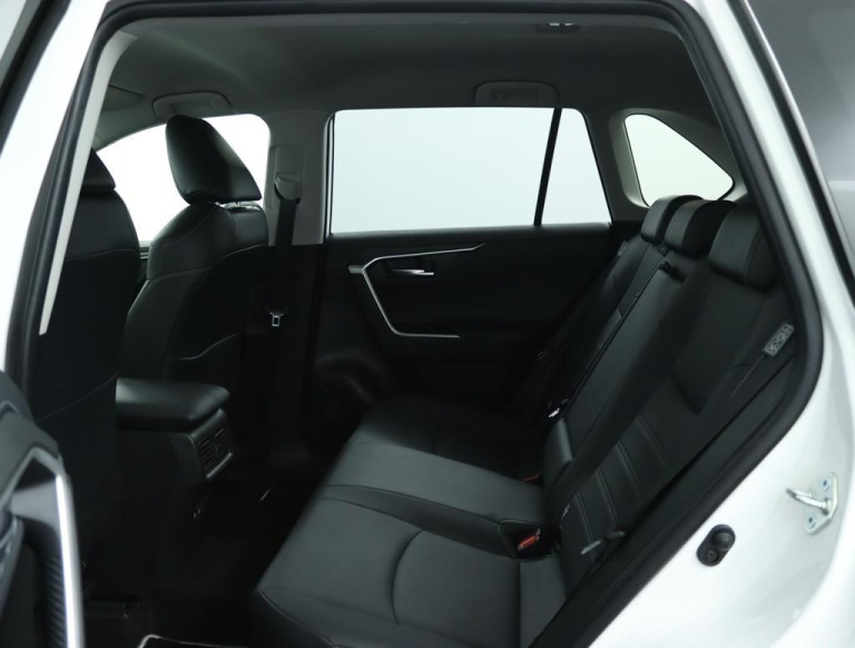 Toyota RAV4 - 2.5 Hybrid Business Plus 18