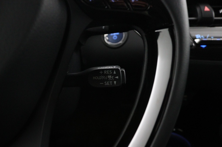 Toyota C-HR - 1.8 Hybrid Dynamic 23