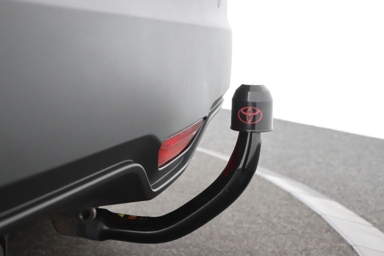 Toyota C-HR - 1.8 Hybrid Dynamic 36