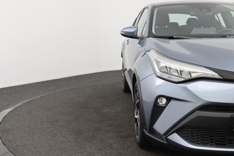 Toyota C-HR - 1.8 Hybrid Dynamic 37