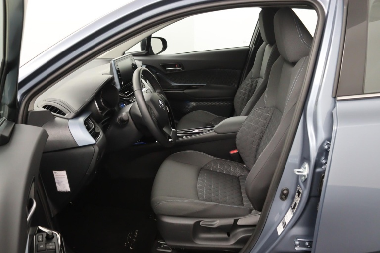 Toyota C-HR - 1.8 Hybrid Dynamic 9