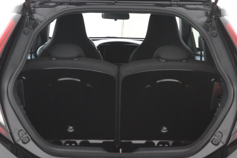 Toyota Aygo X - 1.0 VVT-i MT Pulse 25