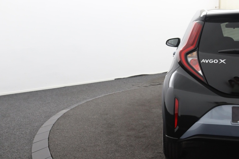 Toyota Aygo X - 1.0 VVT-i MT Pulse 38