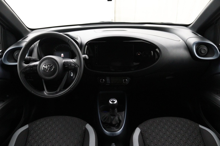 Toyota Aygo X - 1.0 VVT-i MT Pulse 9