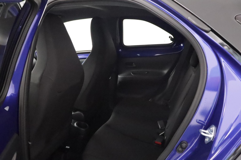 Toyota Aygo X - 1.0 VVT-i MT Pulse 18