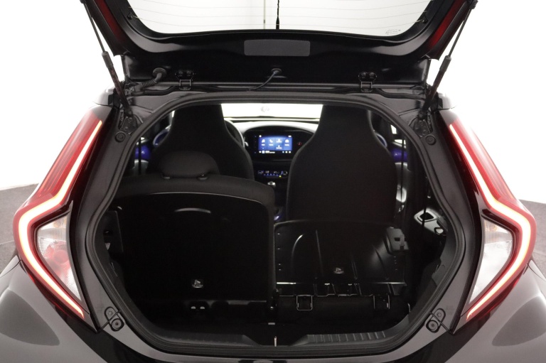 Toyota Aygo X - 1.0 VVT-i MT Pulse 24