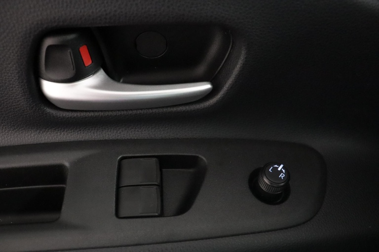 Toyota Aygo X - 1.0 VVT-i MT Pulse 28