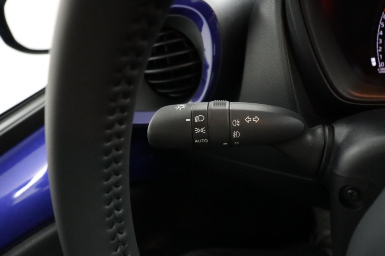 Toyota Aygo X - 1.0 VVT-i MT Pulse 30