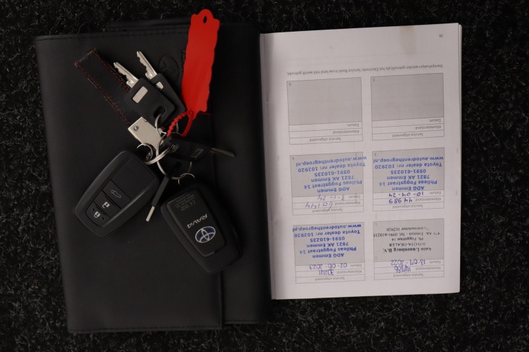 Toyota RAV4 - 2.5 Hybrid AWD Executive 11