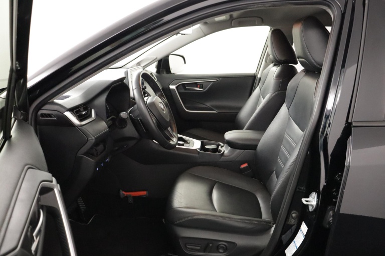 Toyota RAV4 - 2.5 Hybrid AWD Executive 17
