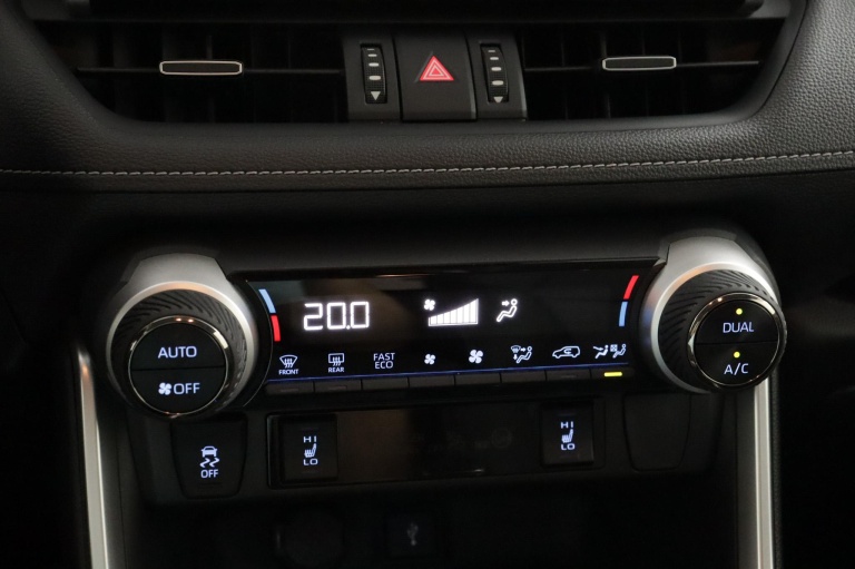 Toyota RAV4 - 2.5 Hybrid AWD Executive 7