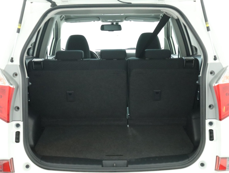 Toyota Verso-S - 1.3 VVT-i Dynamic 24