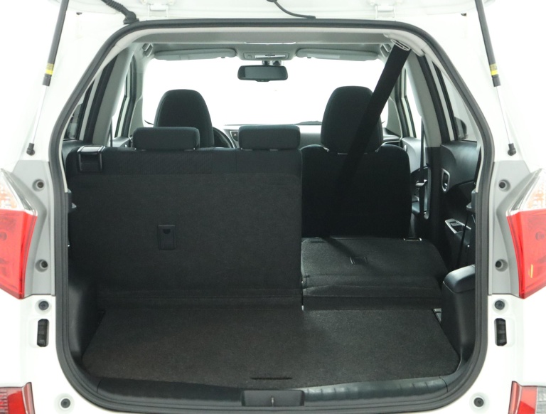 Toyota Verso-S - 1.3 VVT-i Dynamic 25