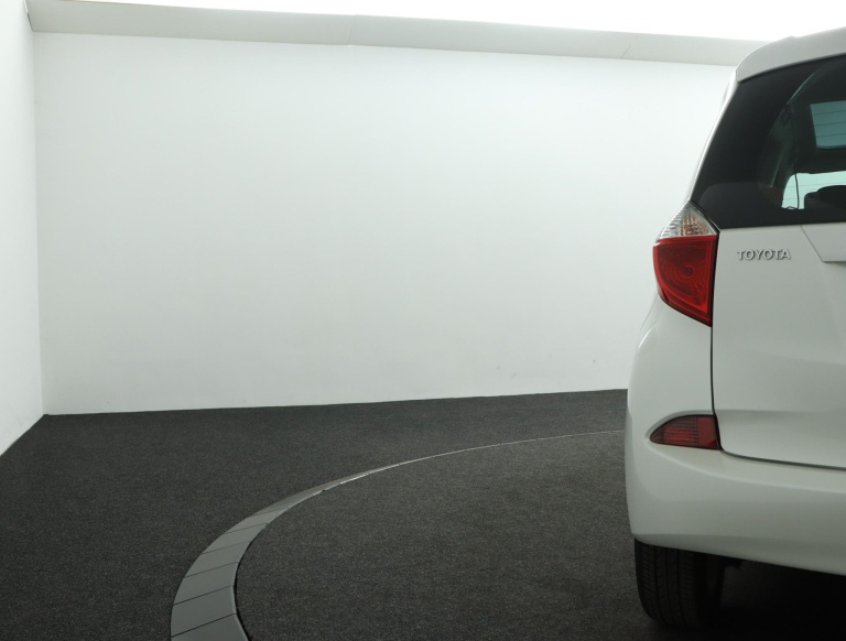 Toyota Verso-S - 1.3 VVT-i Dynamic 40