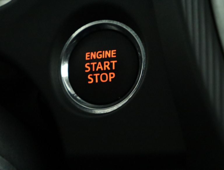 Toyota Verso-S - 1.3 VVT-i Dynamic 48