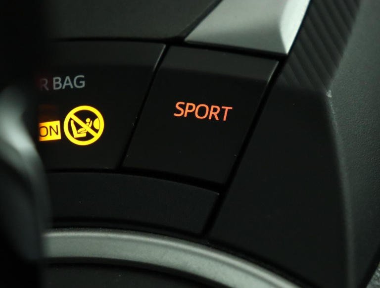 Toyota Verso-S - 1.3 VVT-i Dynamic 53