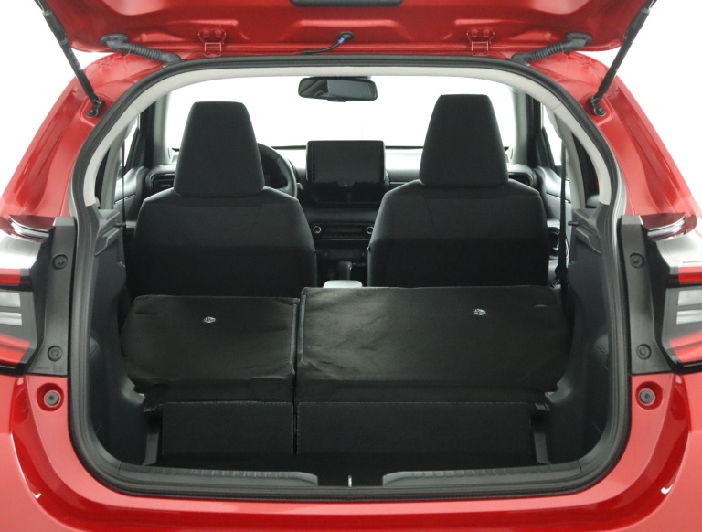 Toyota Yaris - 1.5 Hybrid 115 Dynamic 26