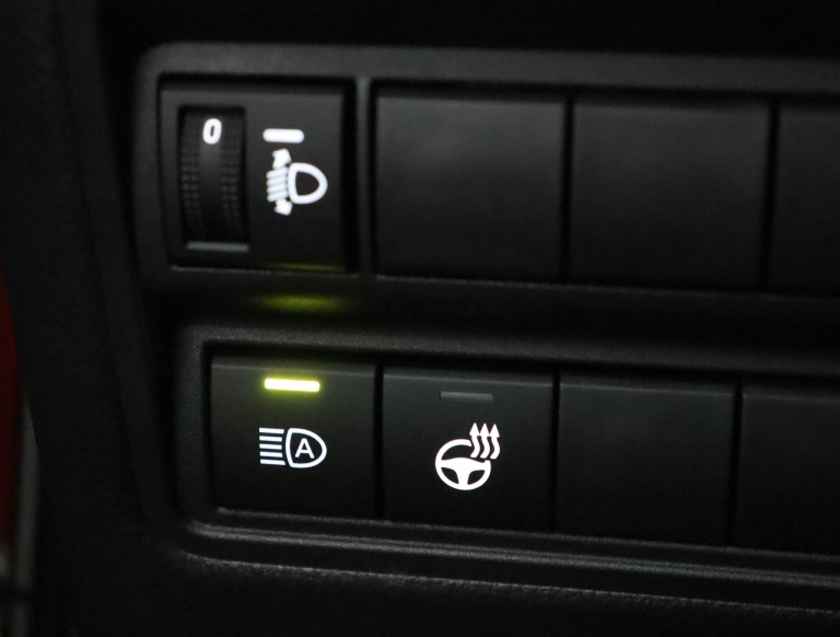 Toyota Yaris - 1.5 Hybrid 115 Dynamic 29