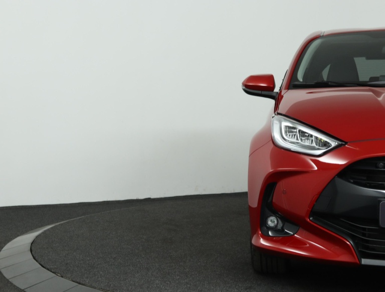 Toyota Yaris - 1.5 Hybrid 115 Dynamic 35