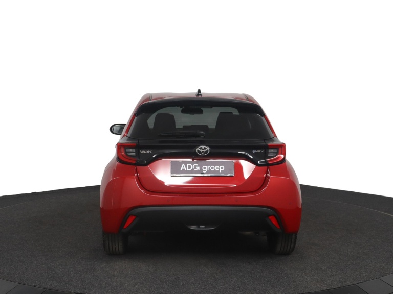 Toyota Yaris - 1.5 Hybrid 115 Dynamic 67
