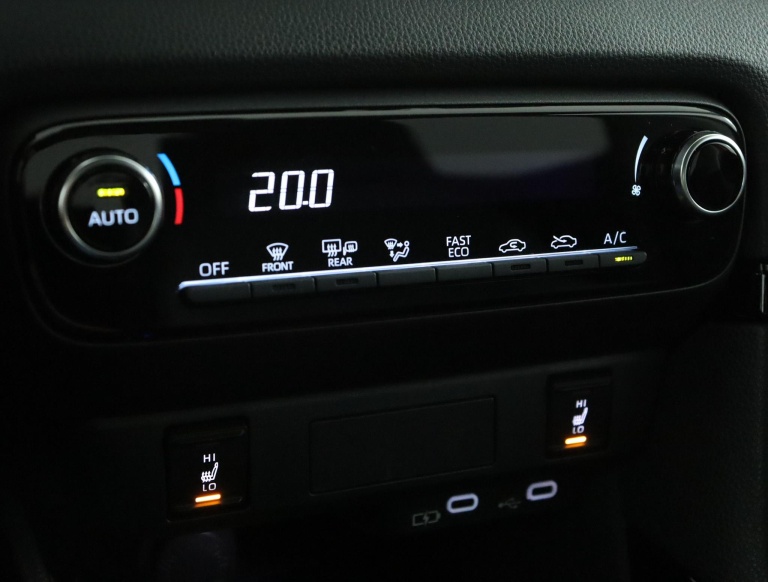 Toyota Yaris - 1.5 Hybrid 115 Dynamic 7