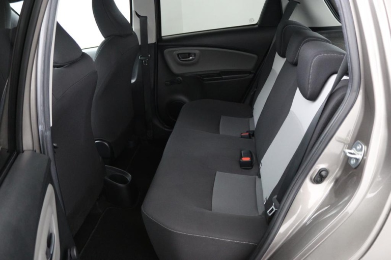 Toyota Yaris - 1.0 VVT-i Comfort 17