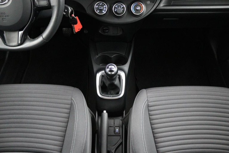 Toyota Yaris - 1.0 VVT-i Comfort 25