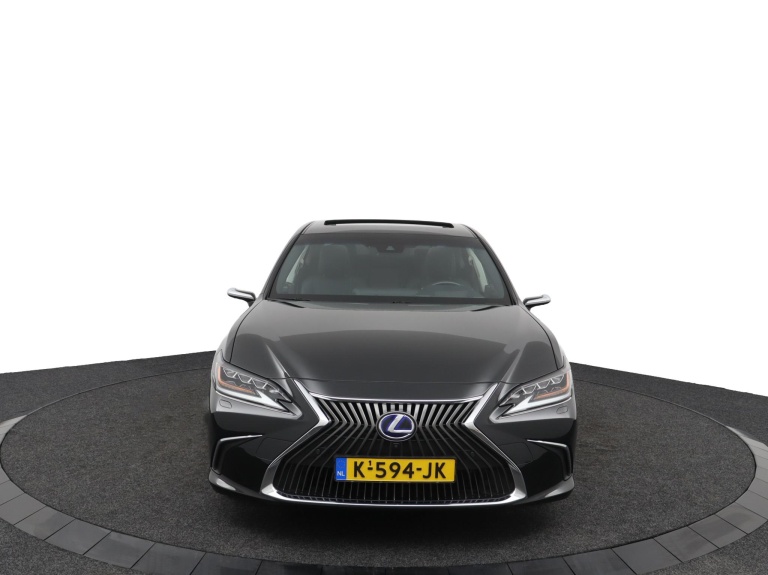 Lexus ES - 300h President Line 16