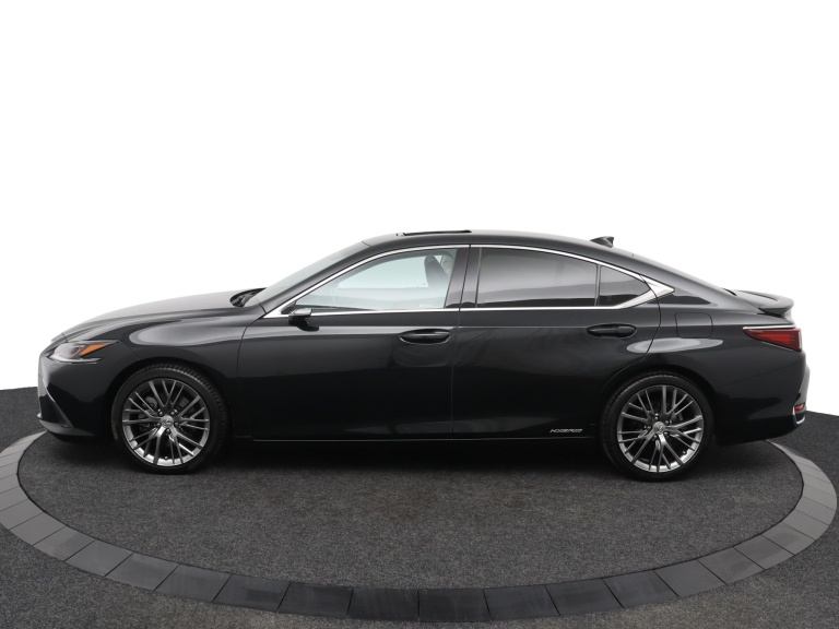 Lexus ES - 300h President Line 3