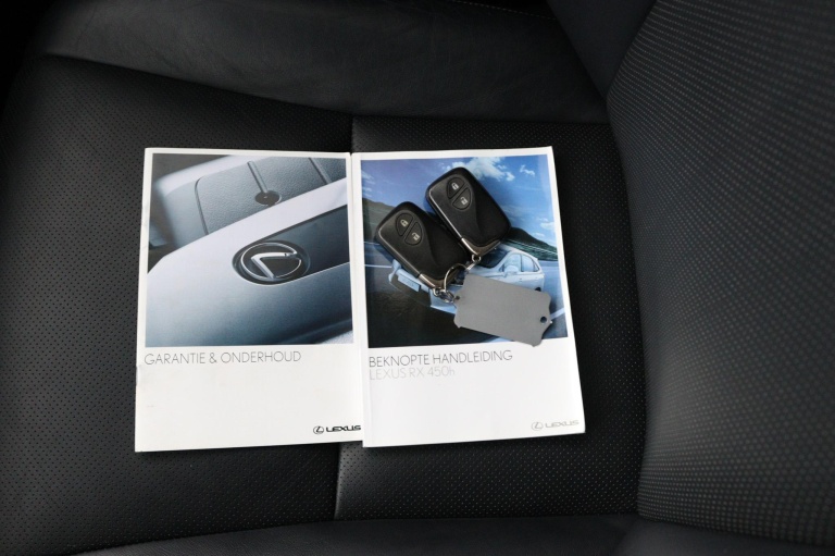Lexus RX - 450h 4WD Executive Edition 11