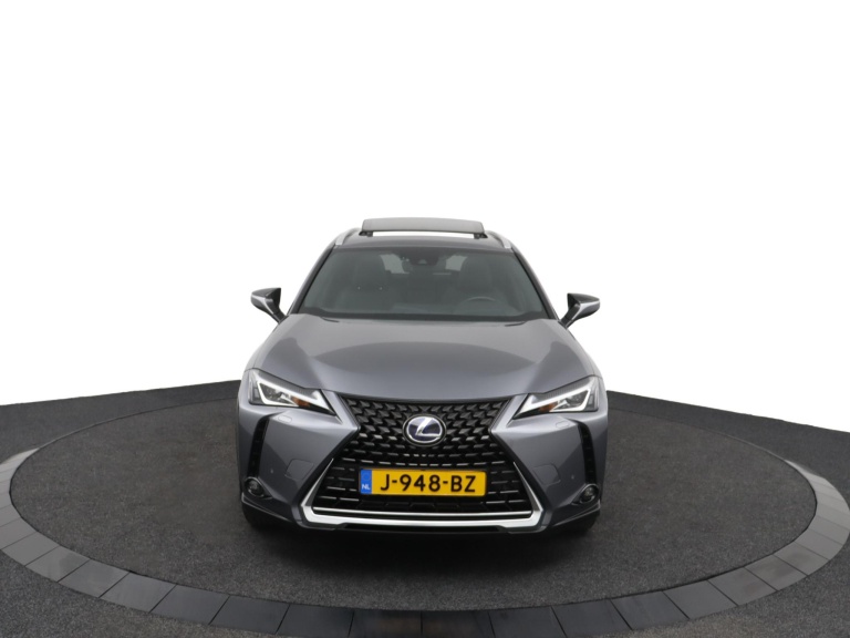 Lexus UX - 250h Luxury Line 16