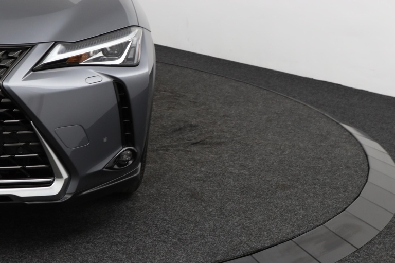 Lexus UX - 250h Luxury Line 36