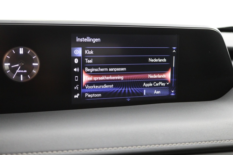 Lexus UX - 250h Luxury Line 46