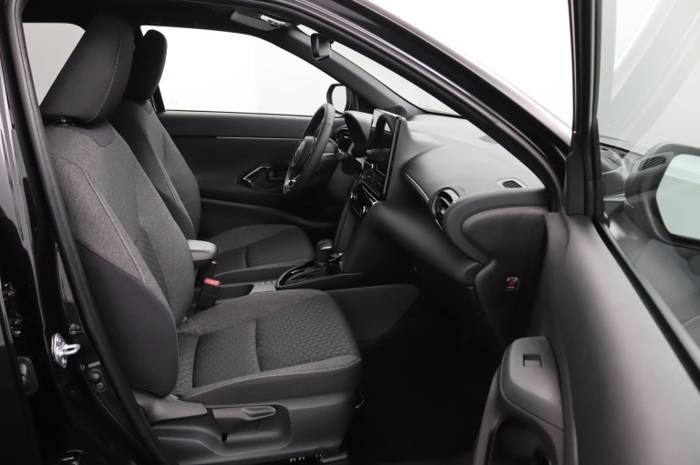 Toyota Yaris Cross - 1.5 Hybrid 130 Dynamic 10