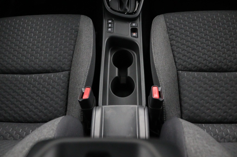 Toyota Yaris Cross - 1.5 Hybrid 130 Dynamic 21