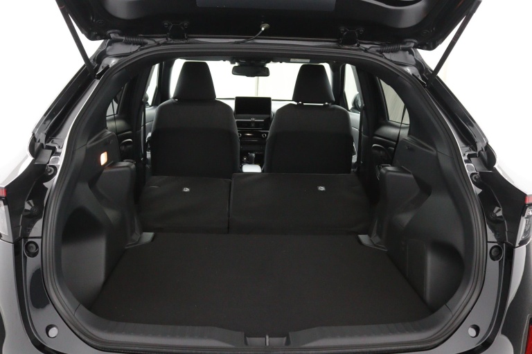 Toyota Yaris Cross - 1.5 Hybrid 130 Dynamic 29