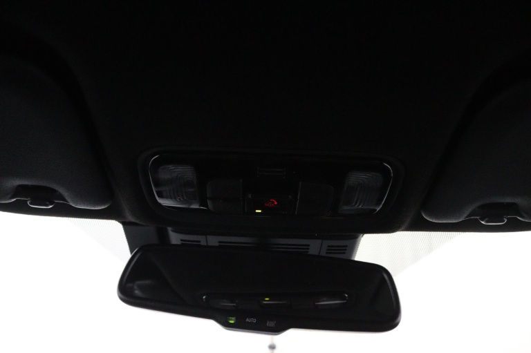 Toyota Yaris Cross - 1.5 Hybrid 130 Dynamic 32