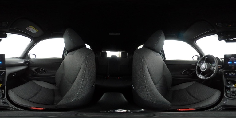 Toyota Yaris Cross - 1.5 Hybrid 130 Dynamic 37