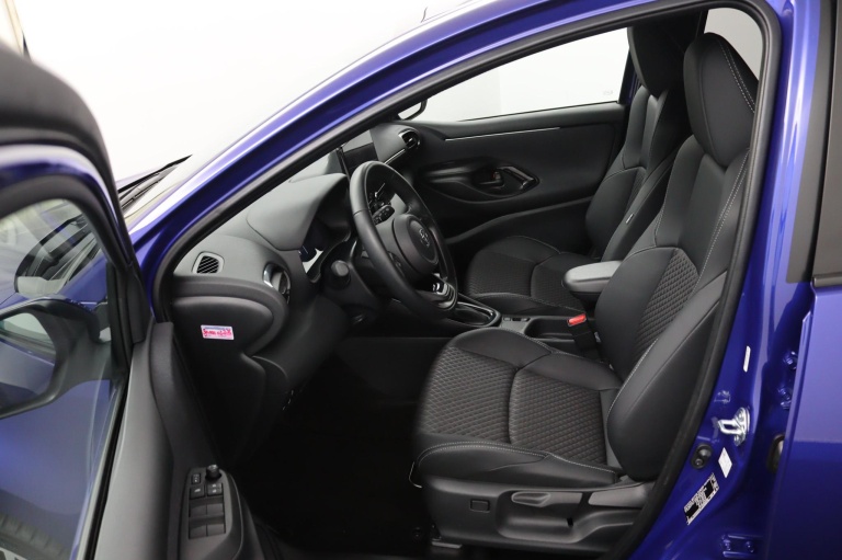 Toyota Yaris - 1.5 Hybrid 130 Executive 9