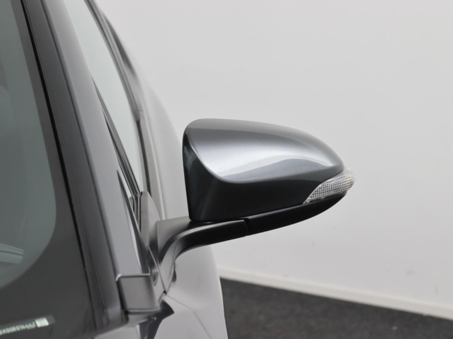 Toyota C-HR - 1.2 Dynamic Automaat