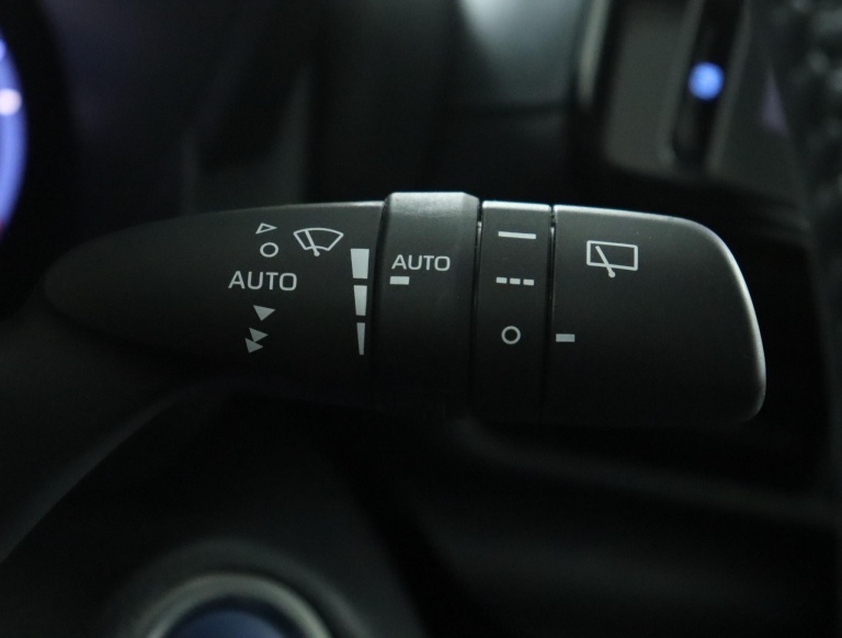Toyota Yaris Cross - 1.5 Hybrid Dynamic 32