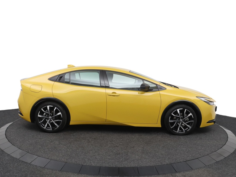 Toyota Prius - 2.0 Plug-in Hybrid Executive 13