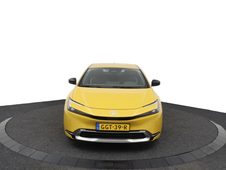 Toyota Prius - 2.0 Plug-in Hybrid Executive 16